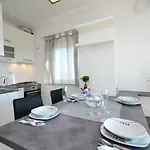 דירה Sun Seeker-1 By Interhome