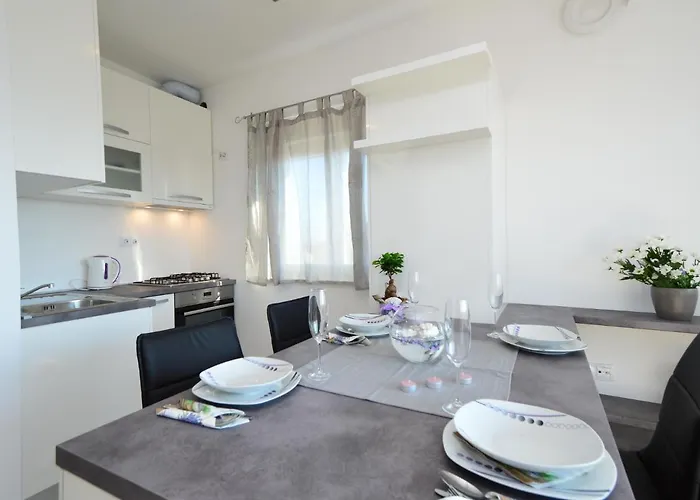 Apartament Sun Seeker-1 By Interhome