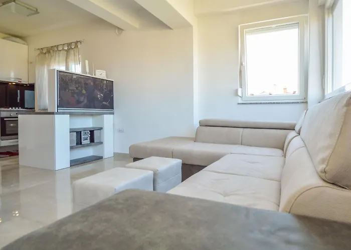 Sun Seeker-1 By Interhome Appartement *